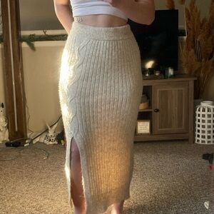 Neutral Corduroy Knit Skirt